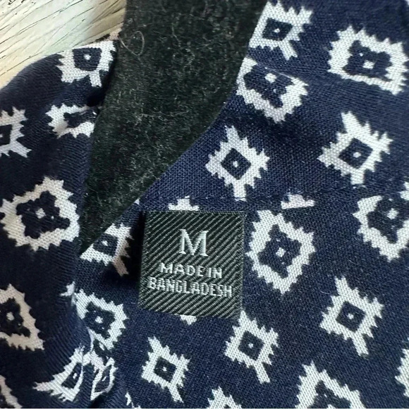 Jacks Girlfriend button down blouse navy white roll sleeve casual feminine - Picture 6 of 9